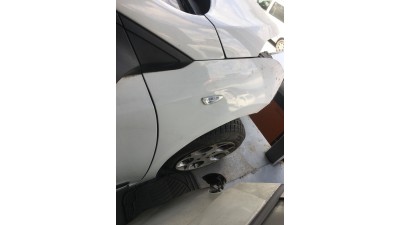 Hyundai i10 çıkma sağ ön çamurluk beyaz