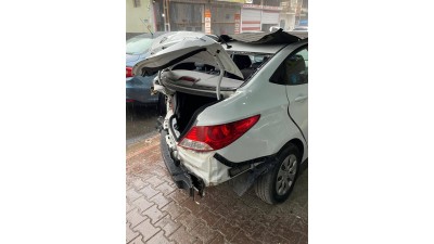 Hyundai Accent Blue çıkma sağ arka çamurluk